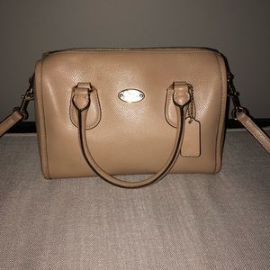 Authentic Tan Coach Purse w/ Detachable Long Strap